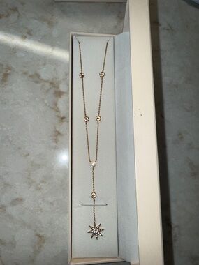 New/original box Moon Magic 18 k Rosegold Vermeil Station Necklace-so pretty!